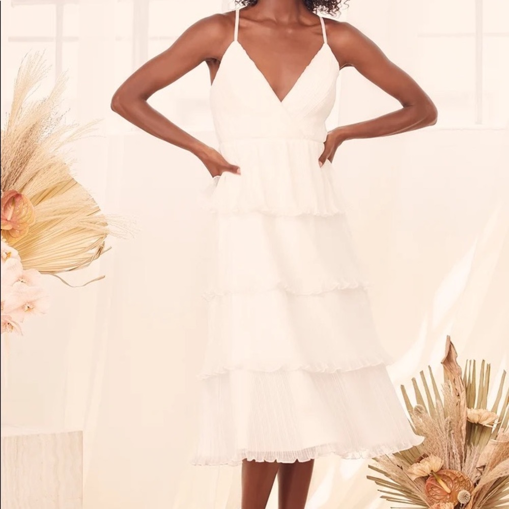 Lulus White Pleated Chiffon Tiered Midi Dress XS